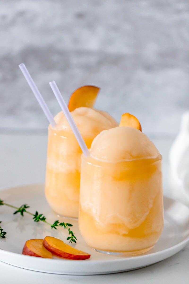 Frozen Peach Bellini Cocktail Recipe — Eatwell101