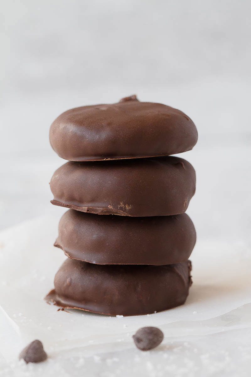 Chocolate Peanut Butter Fat Bombs - A rich and delicious chocolate peanut butter fat bomb recipe