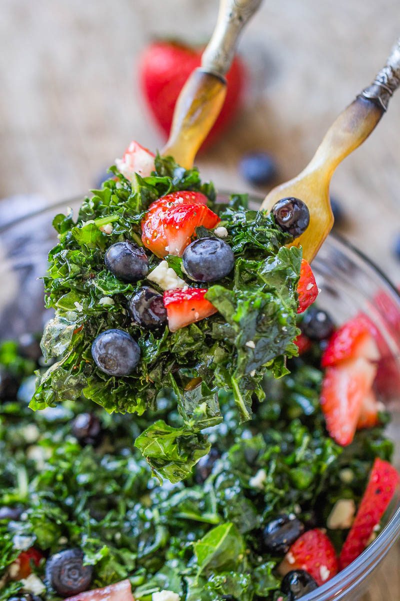 Summer Kale Salad - Healthy, tasty and super nutritive, if you’re looking for the perfect summer salad, this is it!