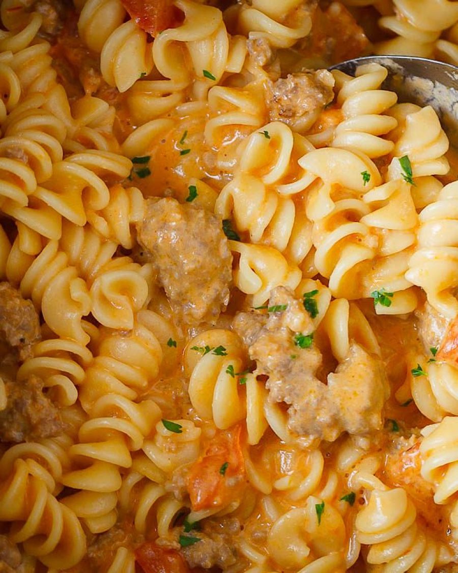 Instant Pot Sausage Pasta in Cream Cheese Tomato Sauce - #recipe by #eatwell101 - https://www.eatwell101.com/instant-pot-sausage-pasta-in-cream-cheese-tomato-sauce