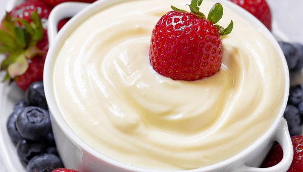 3 Ingredient Cream Cheese Fruit Dip - #recipe by #eatwell101 - https://www.eatwell101.com/cream-cheese-fruit-dip-recipe