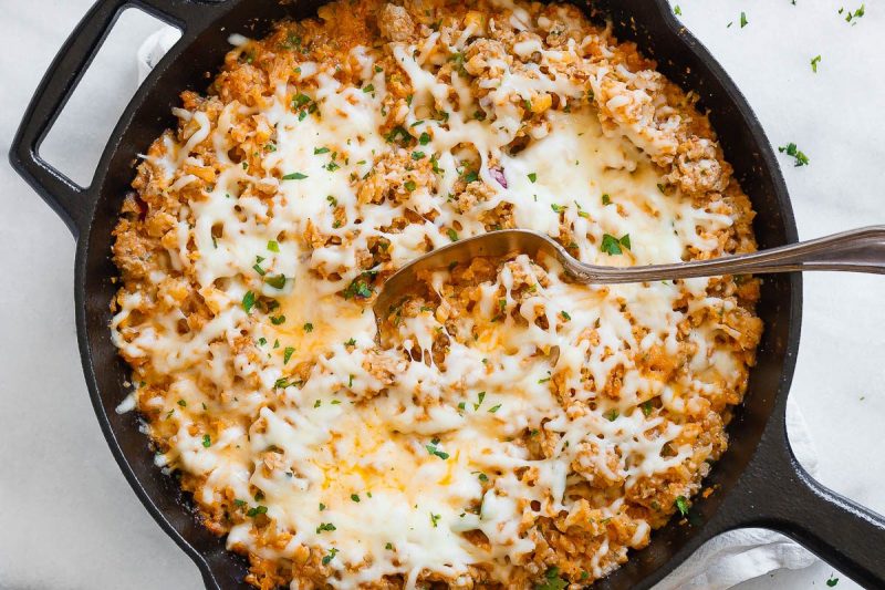 Sausage Taco Cauliflower Rice Skillet - #recipe by #eatwell101 - https://www.eatwell101.com/sausage-taco-cauliflower-rice-skillet-recipe