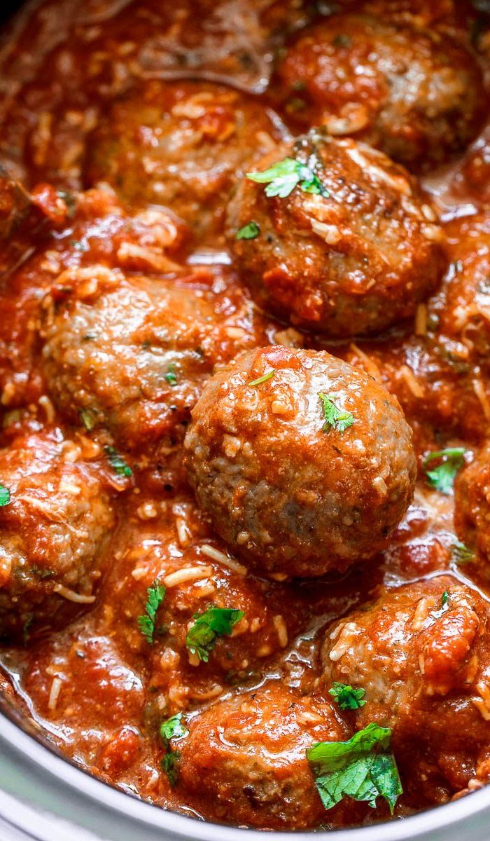 Slow Cooker Italian Sausage Meatballs in Tomato Parmesan Sauce
