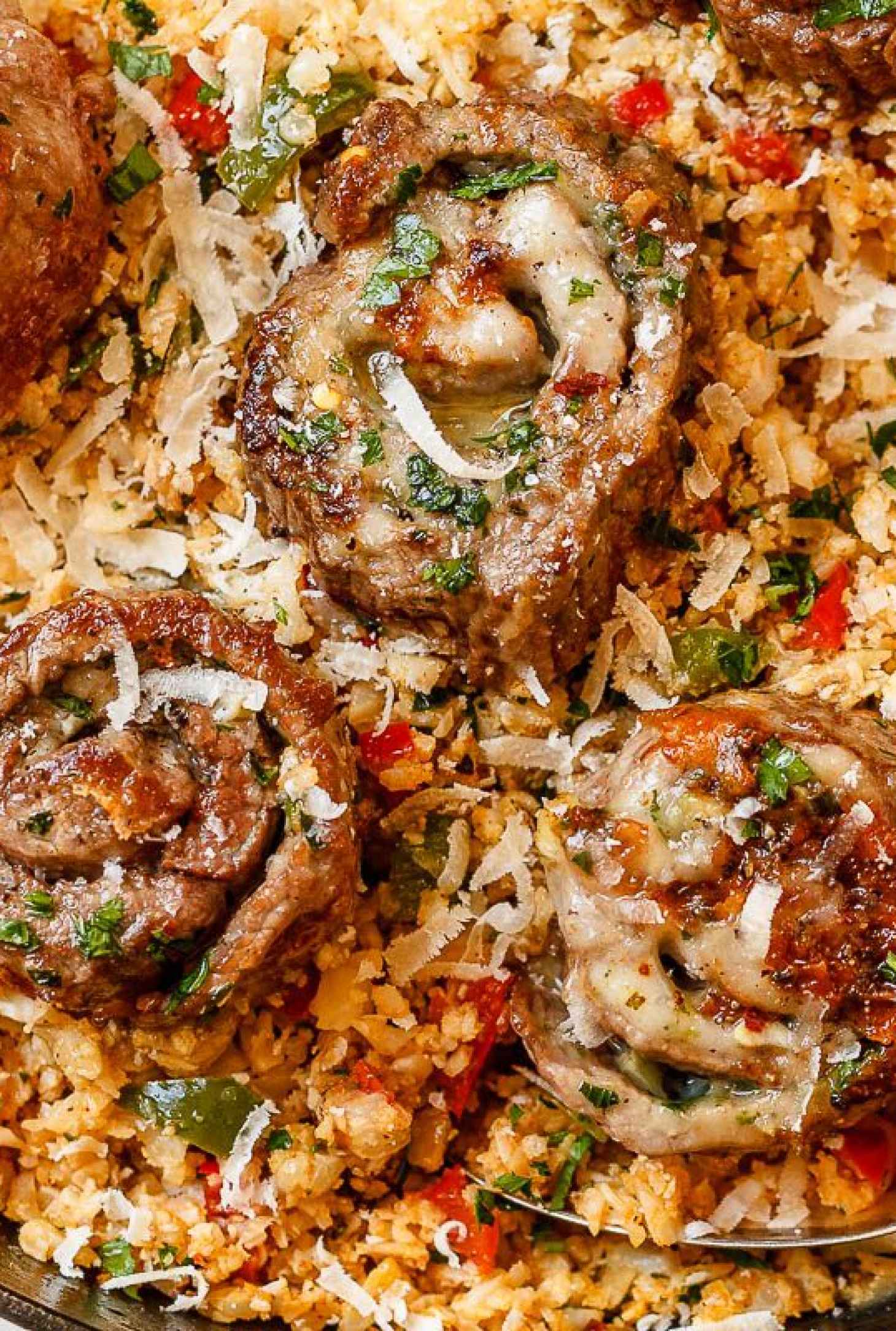 Mexican Cauliflower Rice with Cheesy Steak Roll-Ups - #recipe by #eatwell101 - https://www.eatwell101.com/mexican-cauliflower-rice-steak-roll-ups