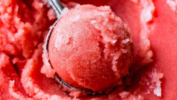 2-Ingredient Honey Watermelon Sorbet - #recipe by #eatwell101 - https://www.eatwell101.com/watermelon-sorbet-recipe