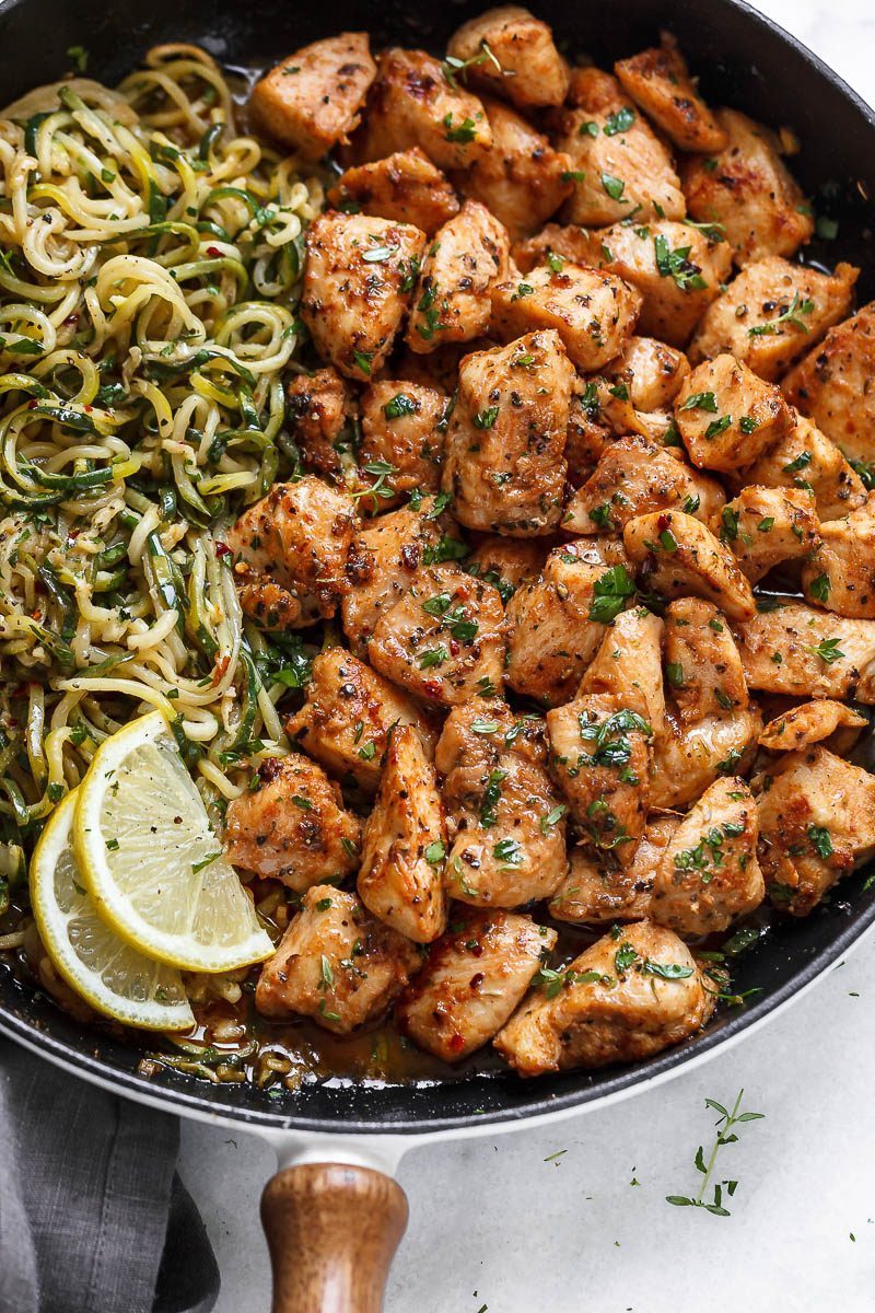 Garlic Butter Chicken Bites with Lemon Zucchini Noodles Recipe - #eatwell101 #recipe They're so juicy, tender, and delicious you'll eat them hot right off the pan! Ready for a new #chicken #dinner winner?