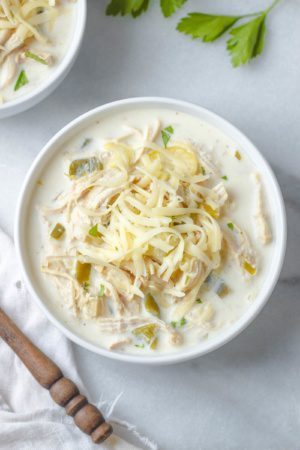 Slow Cooker White Chicken Chili