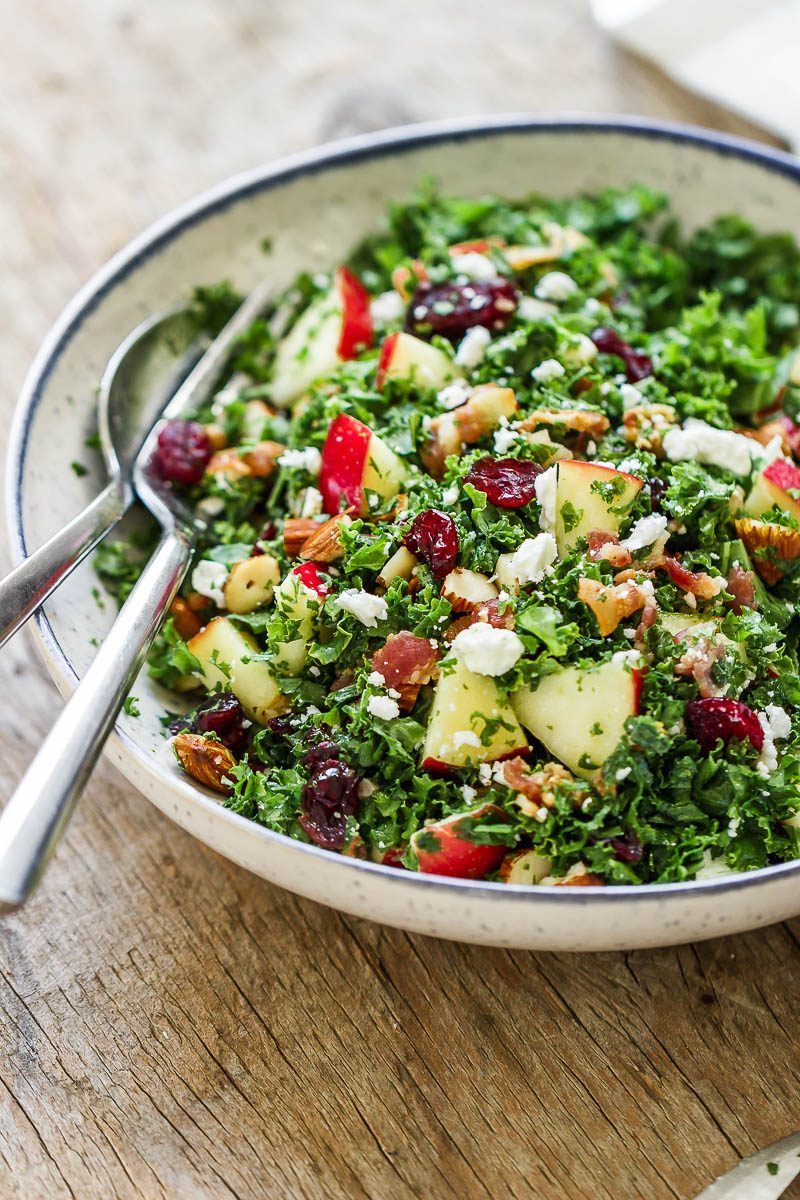 Apple Cranberry Bacon Kale Salad - Not only this salad recipe is packed full of hearty nutrients, but it tastes amazing too!