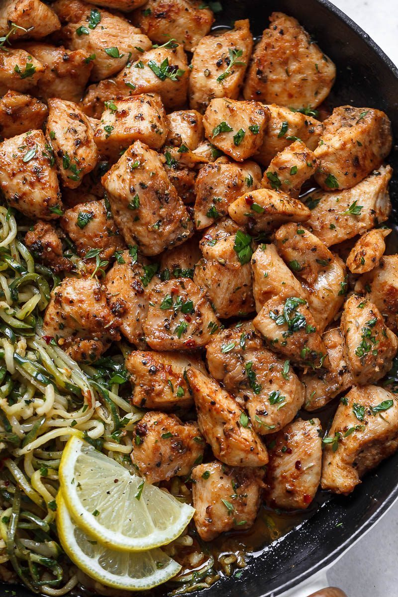 Garlic Butter Chicken Bites with Lemon Zucchini Noodles Recipe - #eatwell101 #recipe They're so juicy, tender, and delicious you'll eat them hot right off the pan! Ready for a new #chicken #dinner winner?
