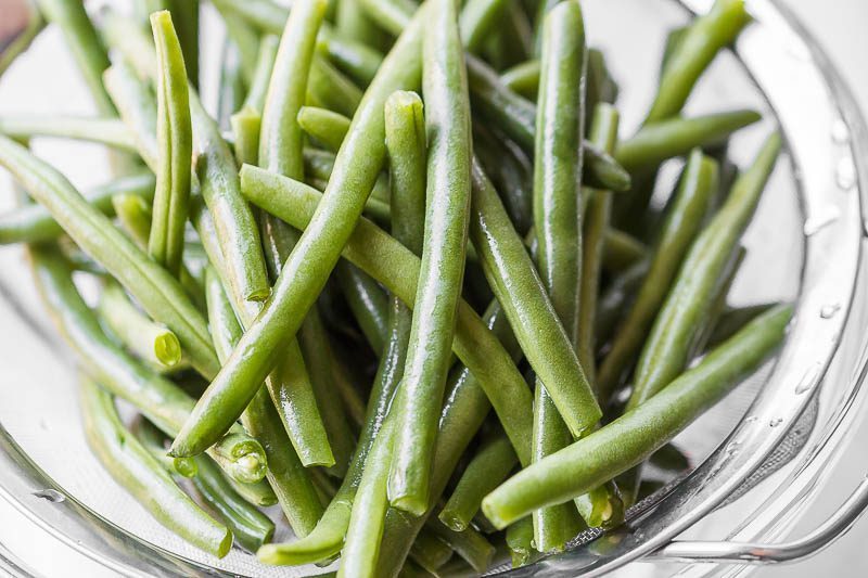 Garlic Butter Sausages Recipe with Lemon Green Beans — Eatwell101