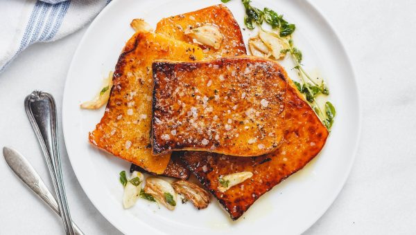 Garlic Butter Butternut Squash Steaks - #recipe by #eatwell101 - https://www.eatwell101.com/garlic-butter-butternut-squash-steaks-recipe