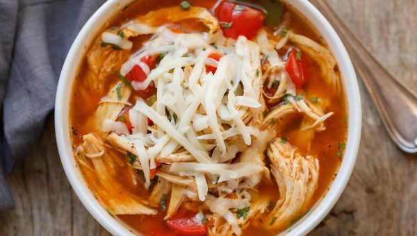 Instant Pot Fajita Chicken Soup - #recipe by #eatwell101 - https://www.eatwell101.com/instant-pot-fajita-chicken-soup-recipe