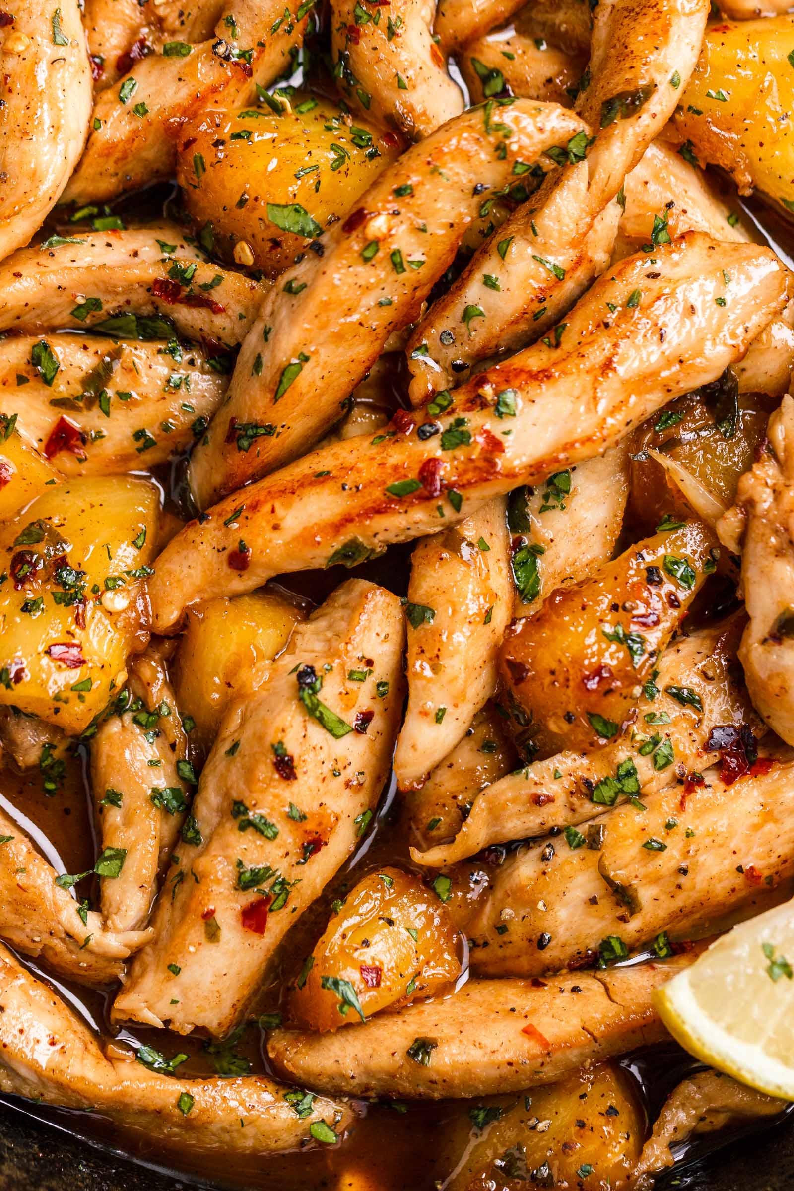 Garlic Butter Chicken Pineapple Skillet - This pineapple chicken is SO TENDER and JUICY bursting with savory sweet flavor!