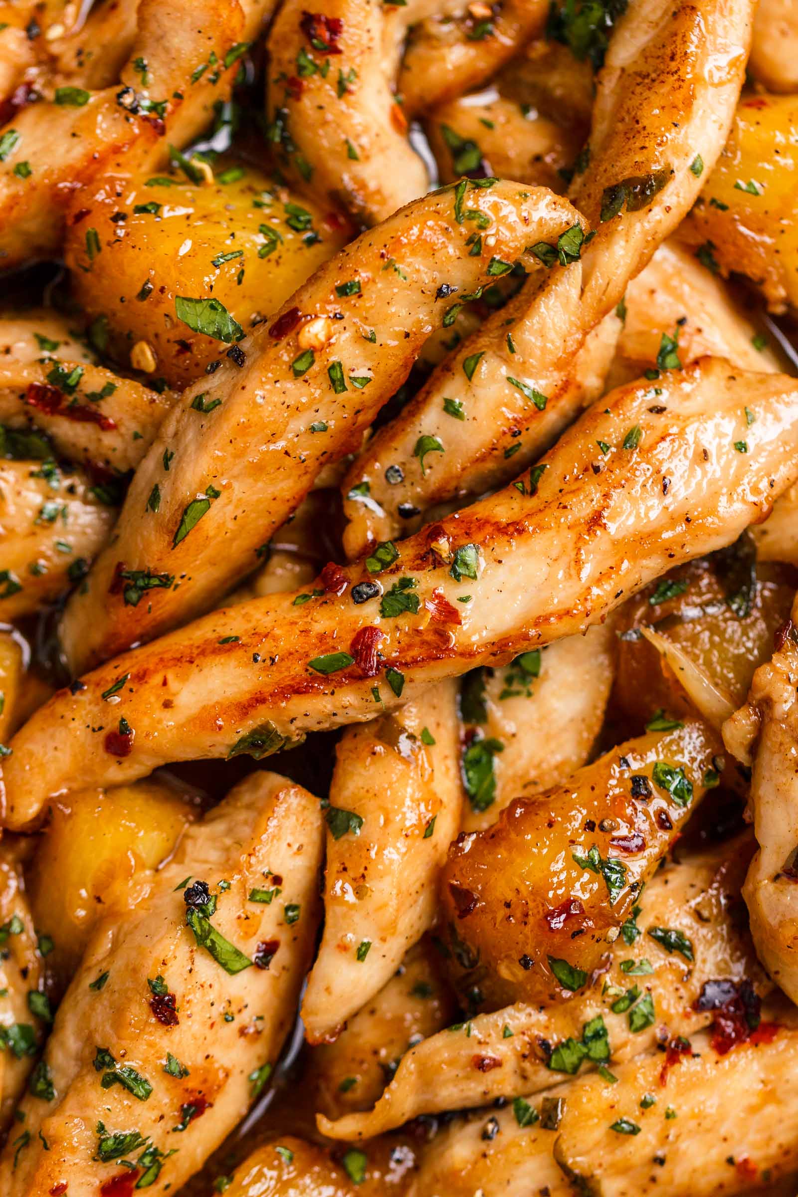 Garlic Butter Chicken Pineapple Skillet - This pineapple chicken is SO TENDER and JUICY bursting with savory sweet flavor!