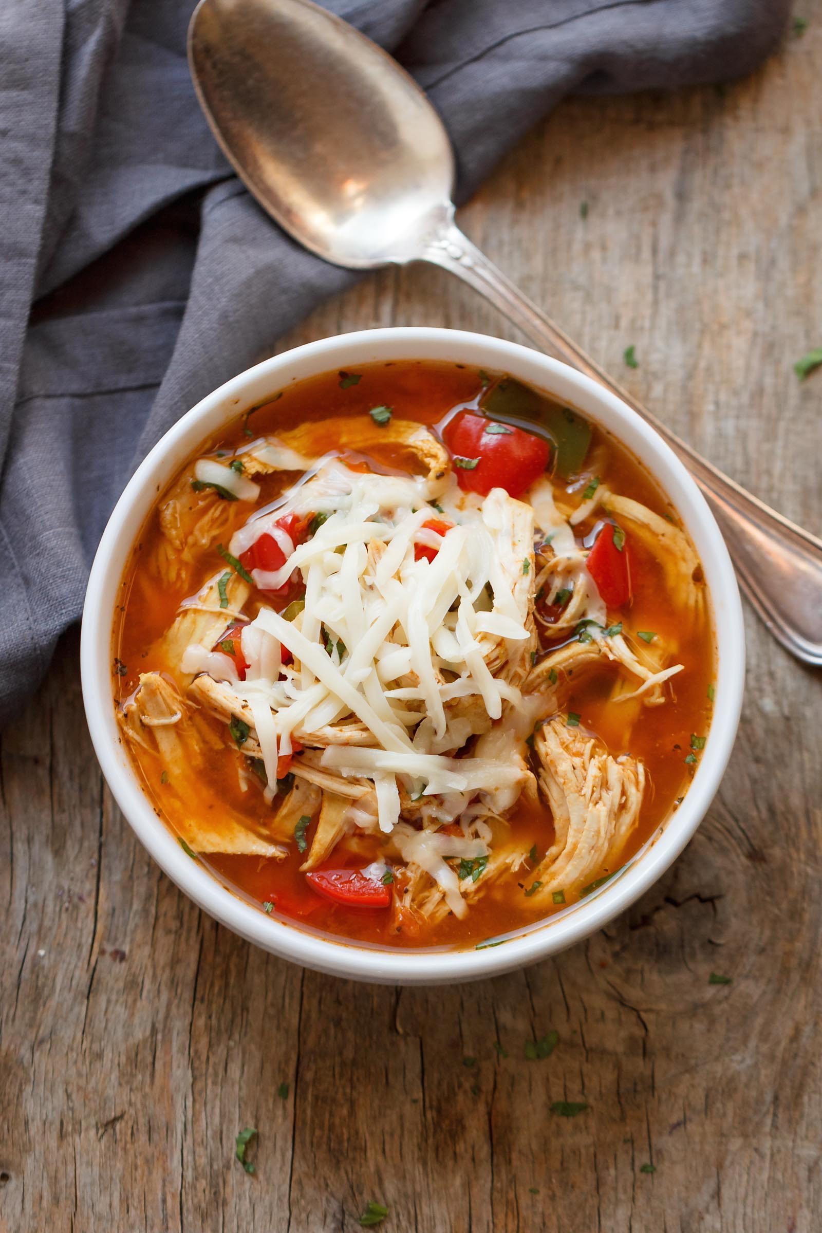 Instant Pot Fajita Chicken Soup Recipe — Eatwell101