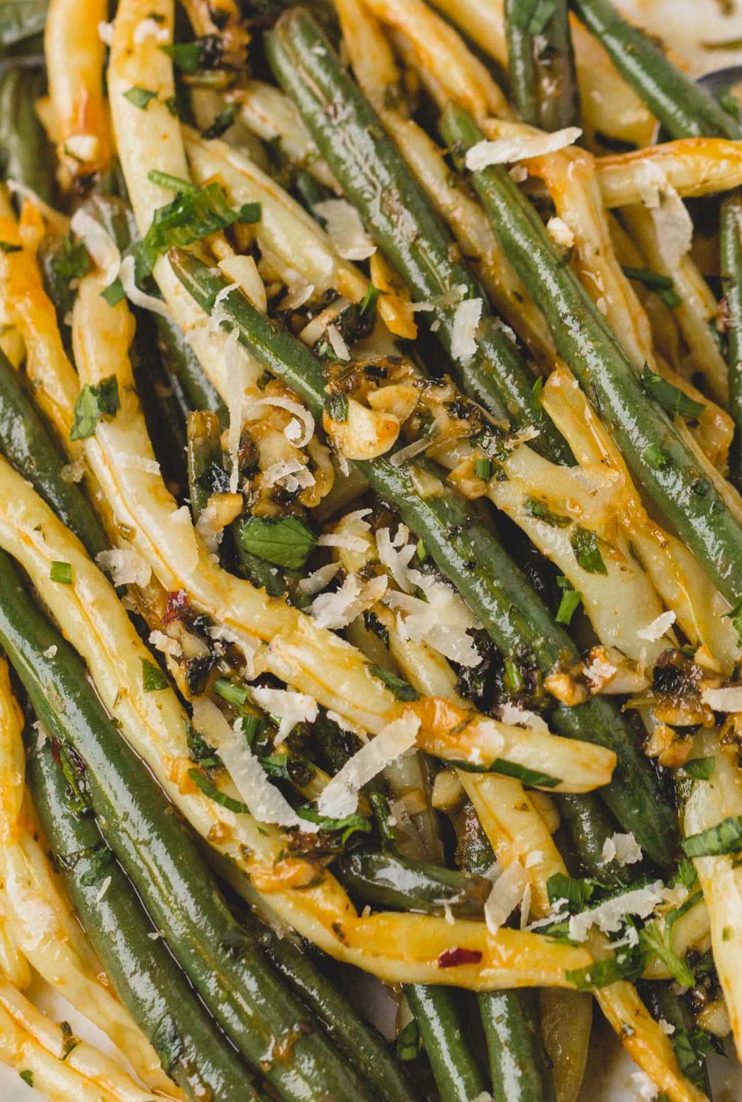 Lemon Garlic Butter Green Beans Skillet - #recipe by #eatwell101 - https://www.eatwell101.com/lemon-garlic-butter-green-beans-wax-beans-skillet-recipe