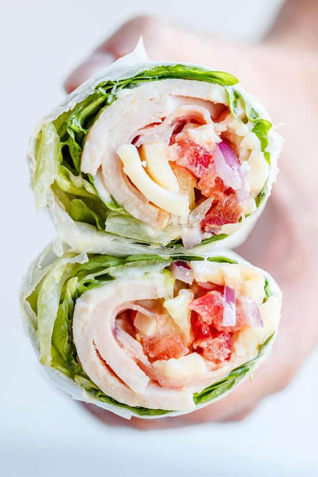 Lettuce Wrap Sandwich with Ham, Tomato and Mozzarella