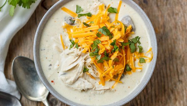 Slow Cooker Turkey Cream Cheese Soup - #recipe by #eatwell101 - https://www.eatwell101.com/slow-cooker-turkey-soup-recipe