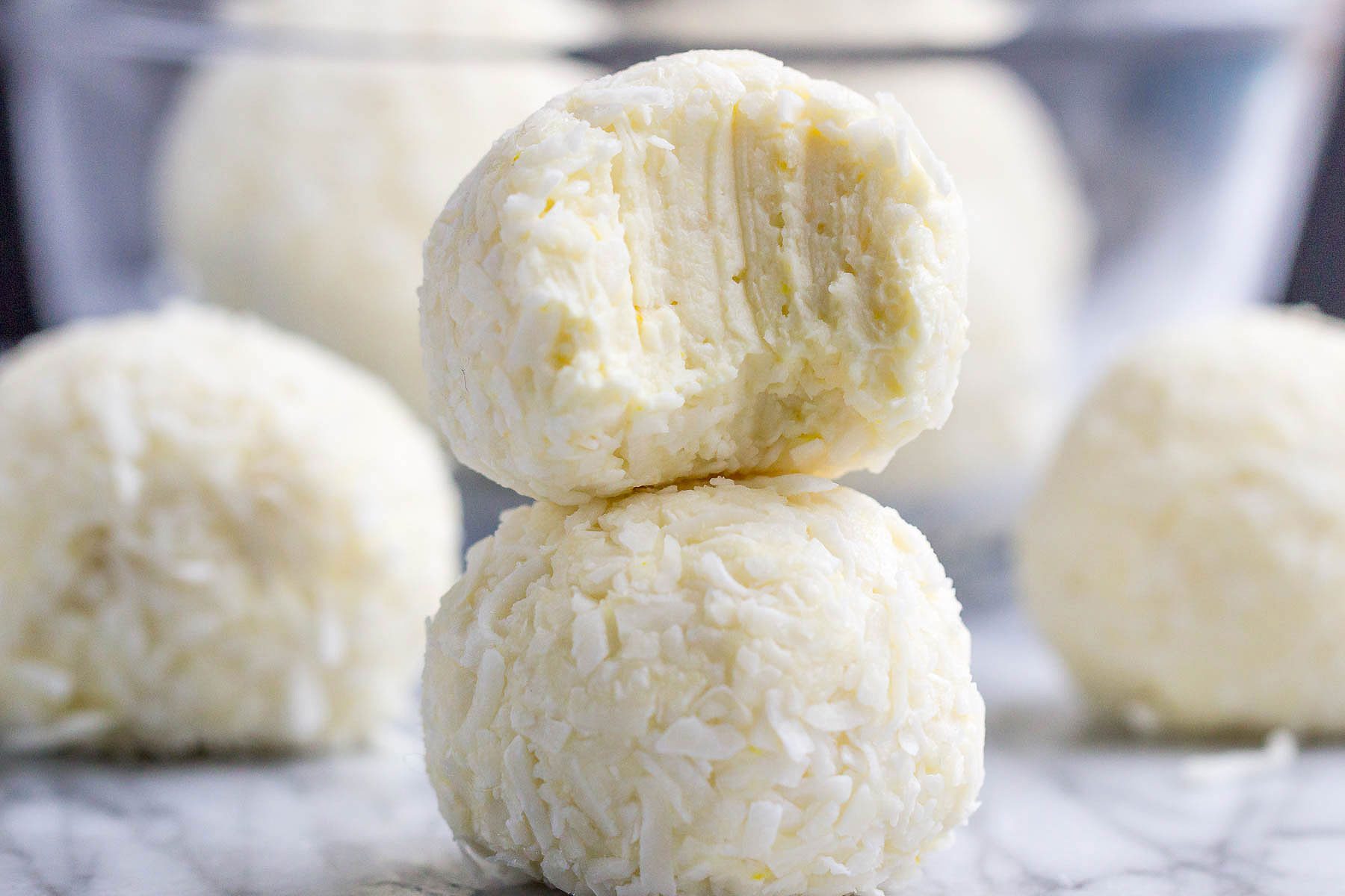 Lemon Cheesecake Keto Fat Bombs