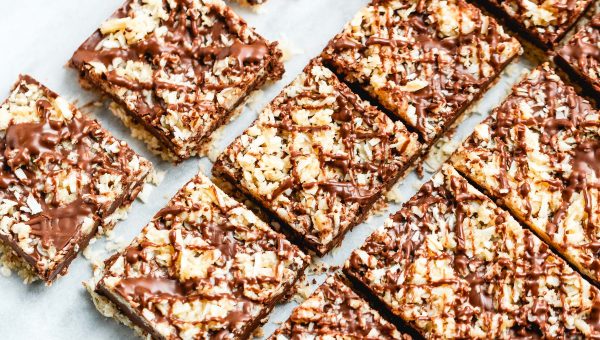No-Bake Peanut Butter Chocolate Coconut Bars - #recipe by #eatwell101 - https://www.eatwell101.com/no-bake-peanut-butter-chocolate-coconut-bars-recipe