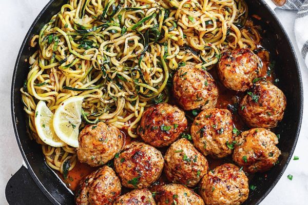 17 Healthy Zucchini Recipes For Weeknight Dinner