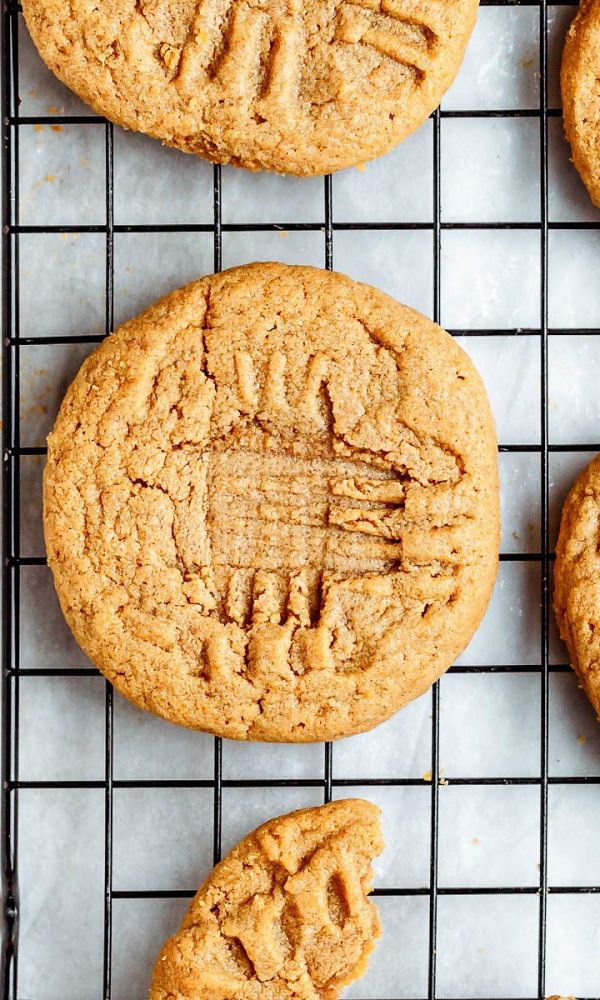 3-Ingredient Peanut Butter Cookies {Keto & Low Carb}