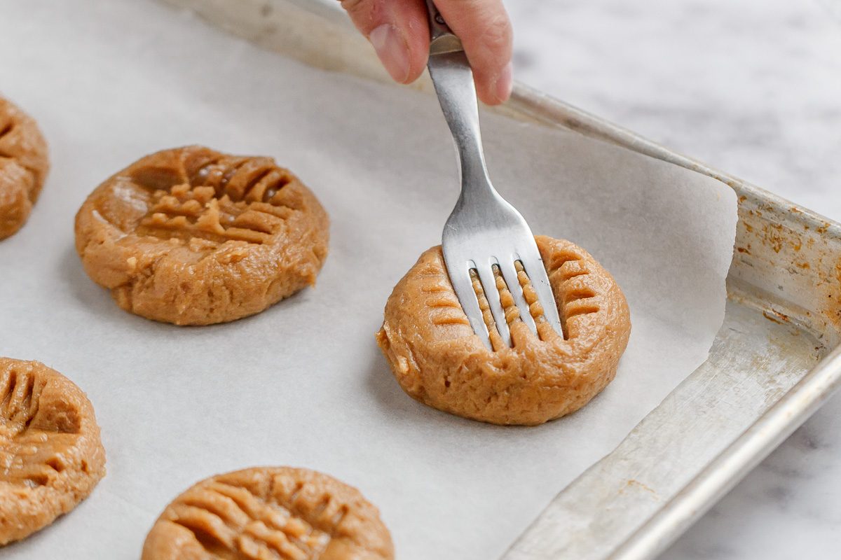 Keto Peanut Butter Cookies recipe