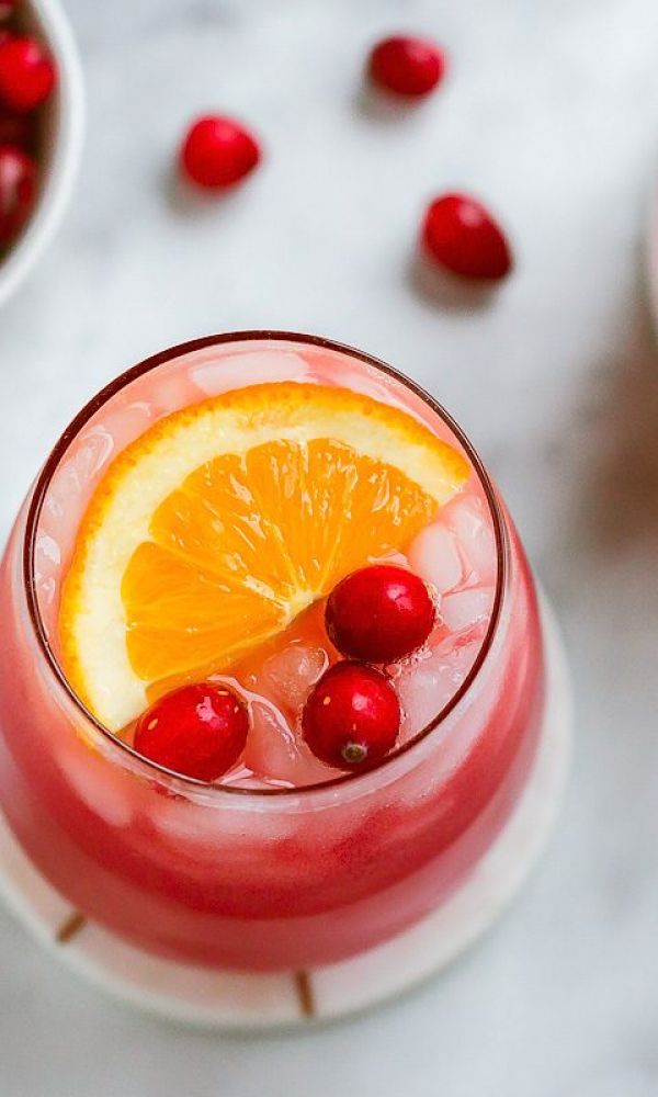 12 Thanksgiving Cocktails We’re Grateful For