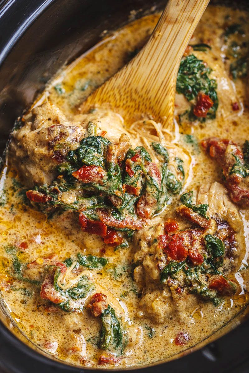 Crock-Pot Tuscan Garlic Chicken Recipe -#eatwell101 #recipe Succulent Crock-Pot chicken cooked in Spinach, garlic, sun-Dried Tomatoes, cream and parmesan cheese. so easy to prep! The easiest,most unbelievably delicious Crock-Pot Dump Dinner your whole family will love Crock-Pot Tuscan Garlic Chicken -#eatwell101 #recipe Creamy, packed with flavors and so easy to prep!#CrockPot Tuscan #Garlic #Chicken #Recipe #sunDried #Tomatoes, #cream  #parmesan #cheese #Dinner