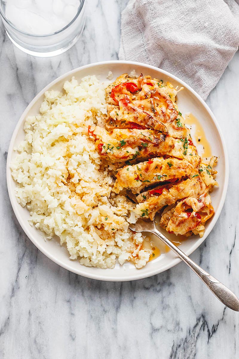 Baked Chicken Casserole with Pickled Chili, Mozzarella & Pepper Jack -  #eatwell101 #recipe #keto #lowcarb - This crazy delicious baked chicken casserole is so quick and easy to make. Baked Chicken casserole, chicken casserole #dinner