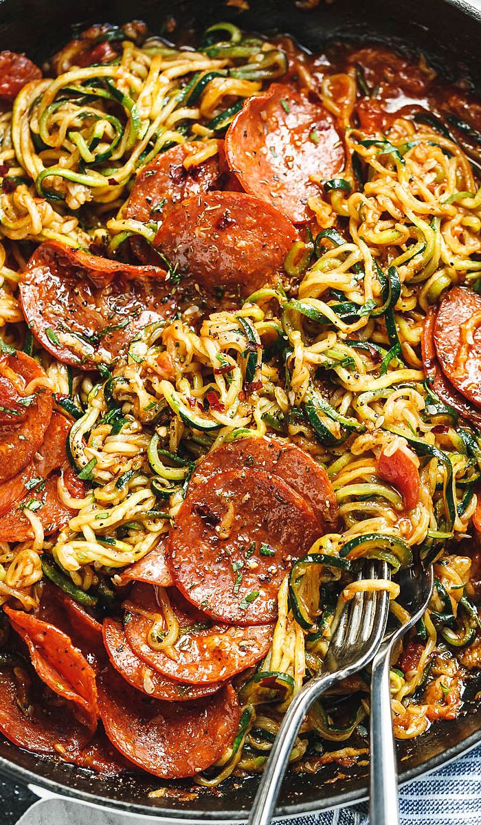 10-Minute Pizza Zucchini Noodles with Marinara Sauce & Pepperoni