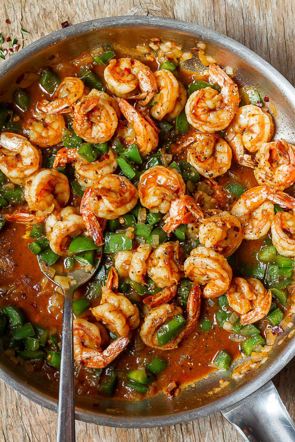 Easy Jerk Shrimp Skillet - #recipe by #eatwell101 - https://www.eatwell101.com/shrimp-and-green-peppers-skillet-recipe