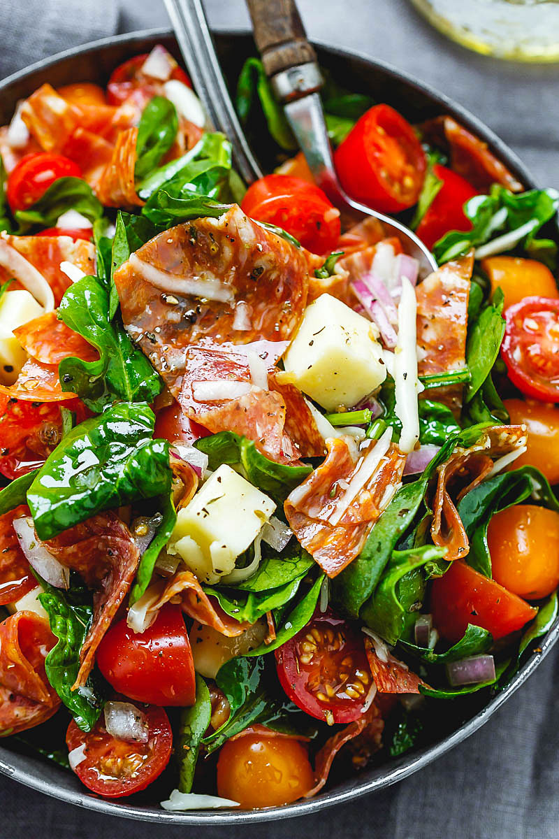 Spinach Salad Recipe with Mozzarella, Tomato & Pepperoni ...