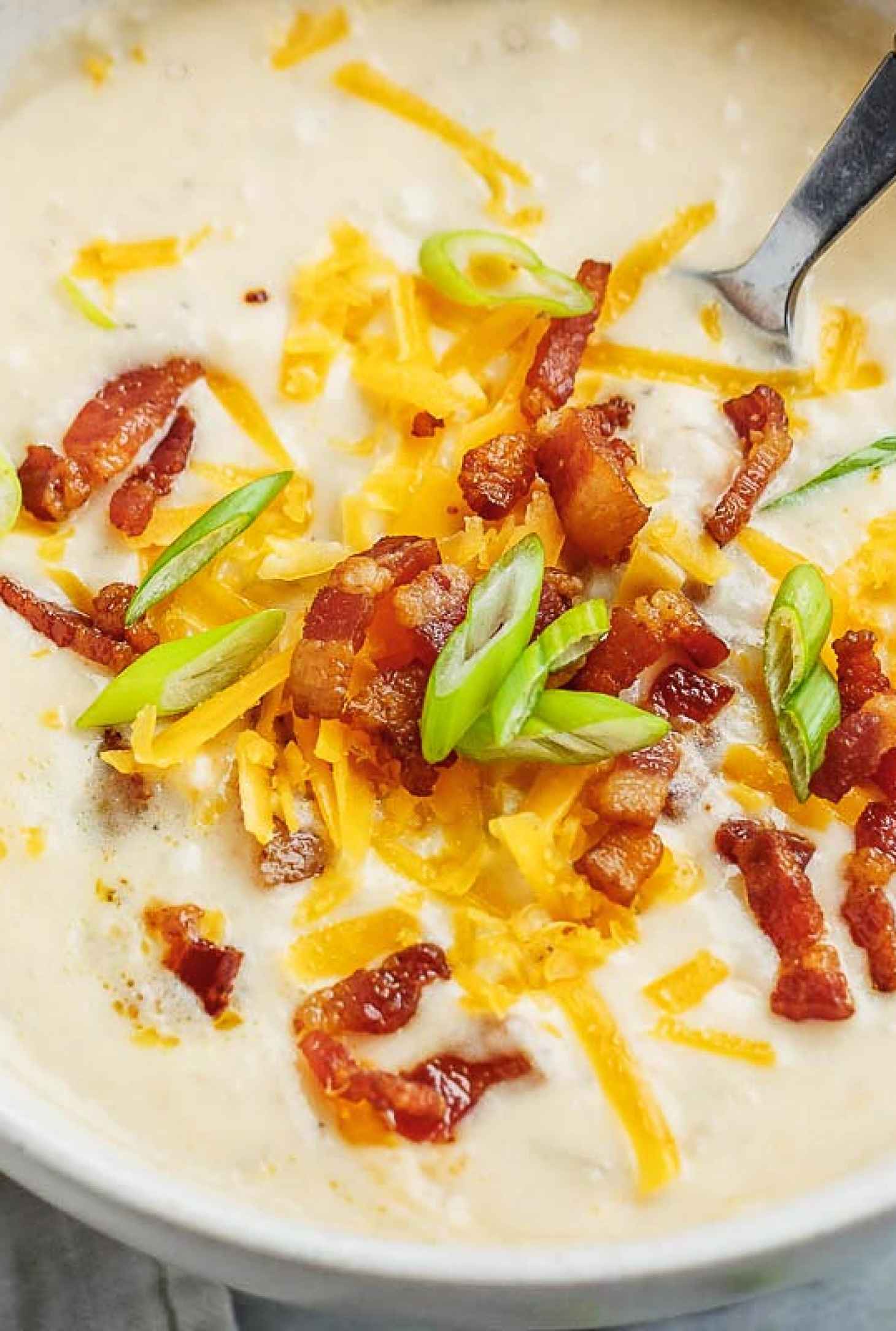 Instant-Pot Creamy Potato Soup - #recipe by #eatwell101 - https://www.eatwell101.com/instant-pot-creamy-potato-soup-recipe