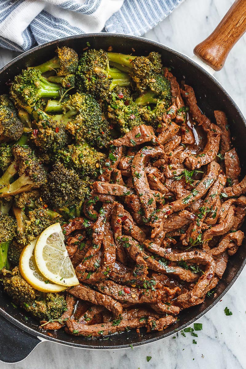 Lemon Garlic Butter Steak and Broccoli Skillet Recipe - #recipe by #eatwell101®