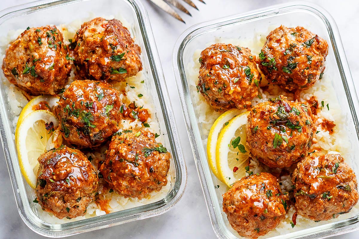 Meal Prep Garlic Butter Chicken Meatballs with Cauliflower Rice