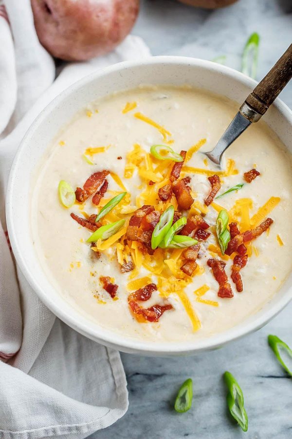 Instant-Pot Creamy Potato Soup - #recipe by #eatwell101 - https://www.eatwell101.com/instant-pot-creamy-potato-soup-recipe