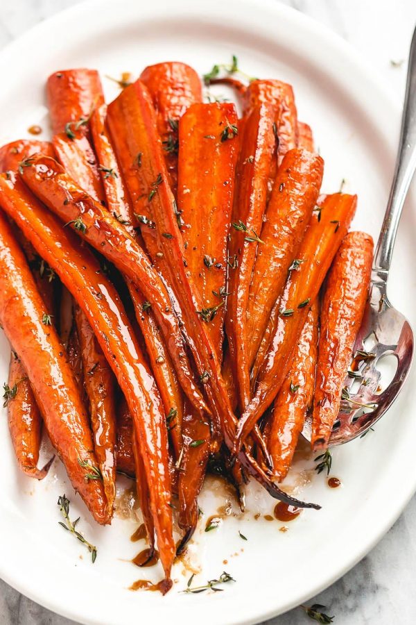 Honey Balsamic Roasted Carrots - #recipe by #eatwell101 - https://www.eatwell101.com/honey-balsamic-roasted-carrots-recipe