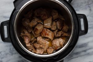 Instant Pot Creamy Beef with Mushroom, Cream Cheese and Broccoli