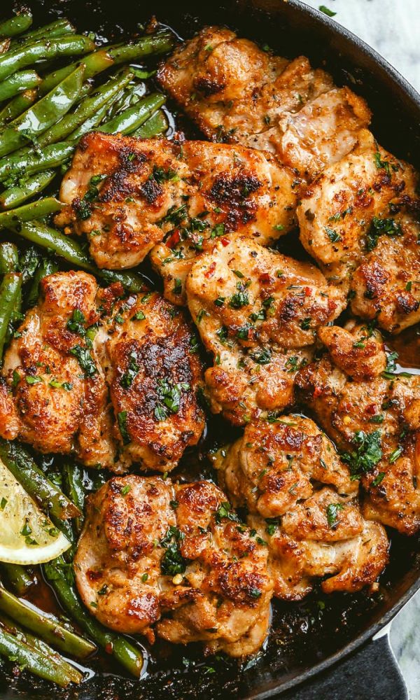 Lemon Garlic Butter Chicken and Green Beans Skillet