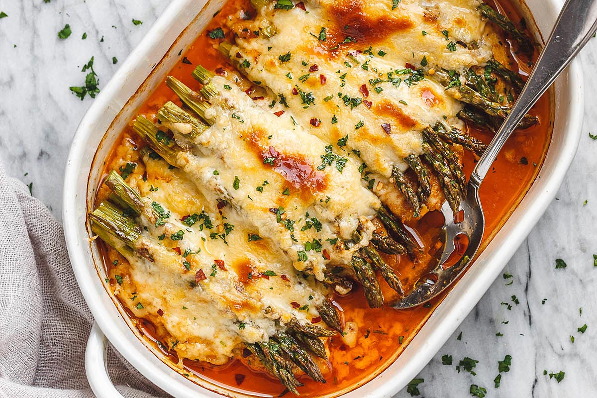 Chicken Casserole with Asparagus and Mozzarella