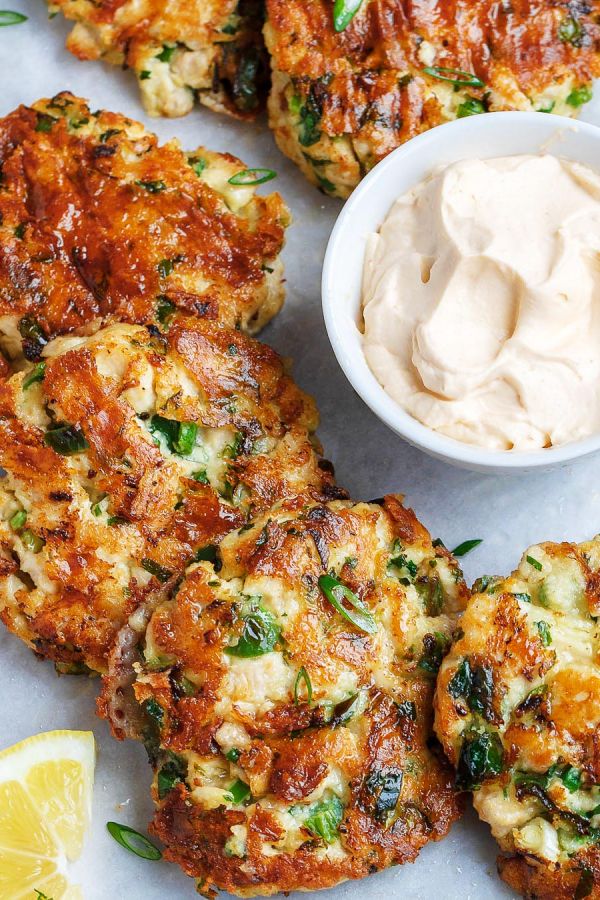 Cheesy Chicken Fritters - #recipe by #eatwell101 - https://www.eatwell101.com/cheesy-chicken-fritters-recipe
