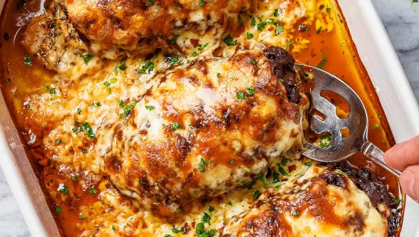 French Onion Chicken Casserole - #recipe by #eatwell101 - https://www.eatwell101.com/french-onion-chicken-casserole-recipe
