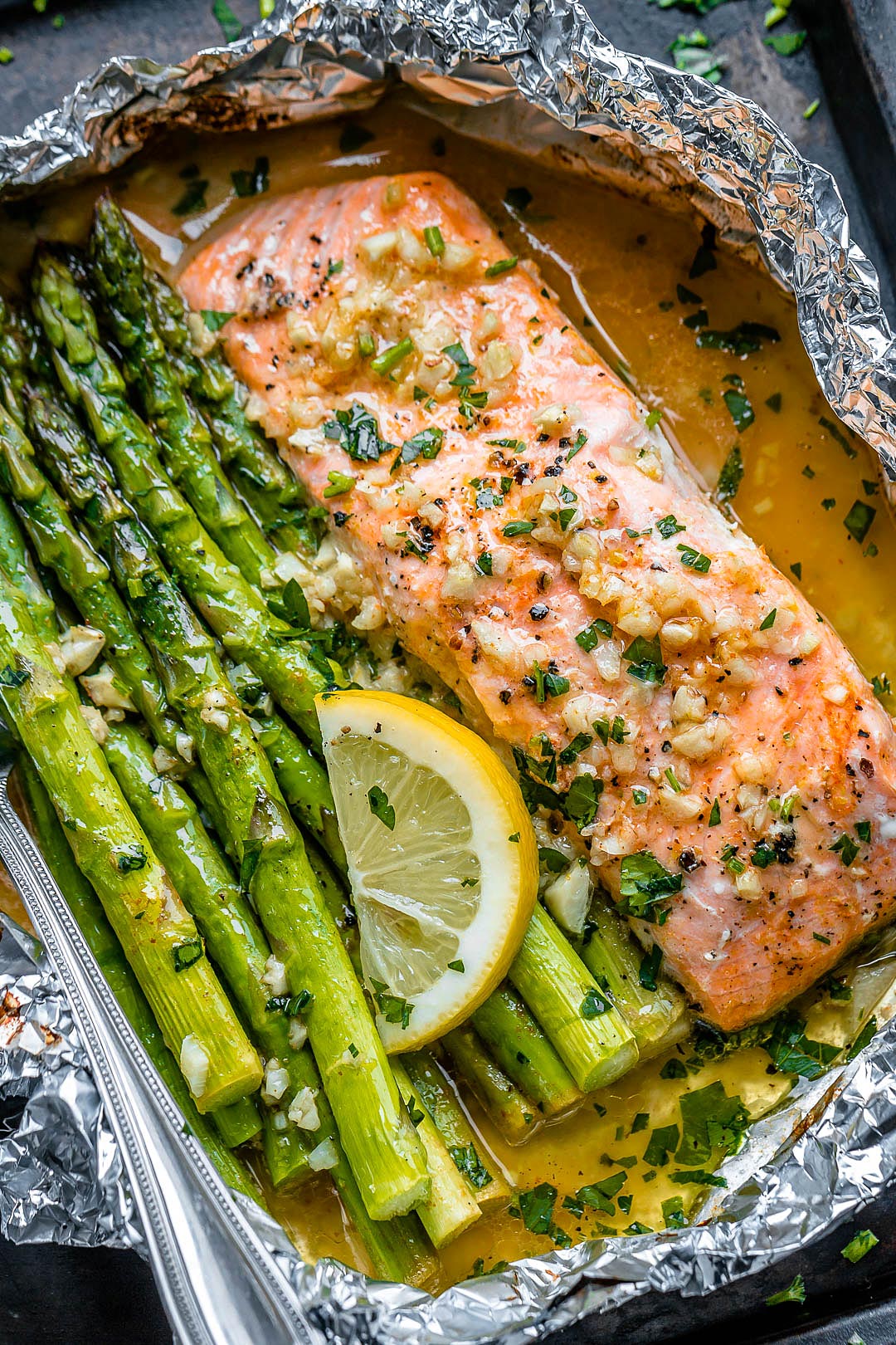 salmon asparagus in foil recipe