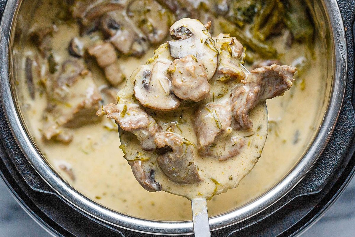Instant Pot Creamy Beef with Mushroom, Cream Cheese and Broccoli