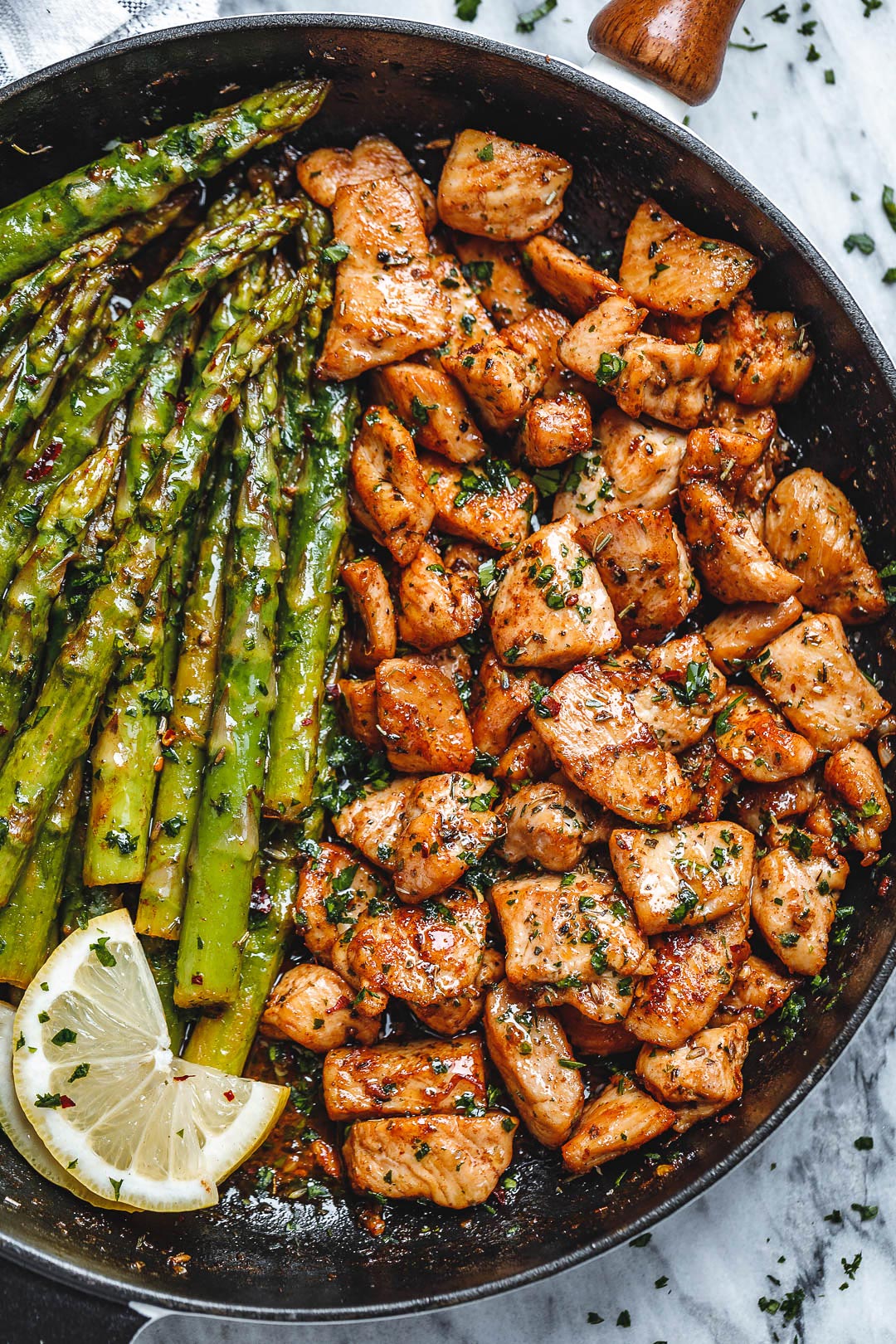 Garlic Butter Chicken Bites and Asparagus Recipe - Keto Chicken Recipes