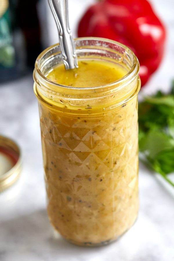Apple Cider Vinegar Salad Dressing - #recipe by #eatwell101 - https://www.eatwell101.com/apple-cider-vinegar-salad-dressing