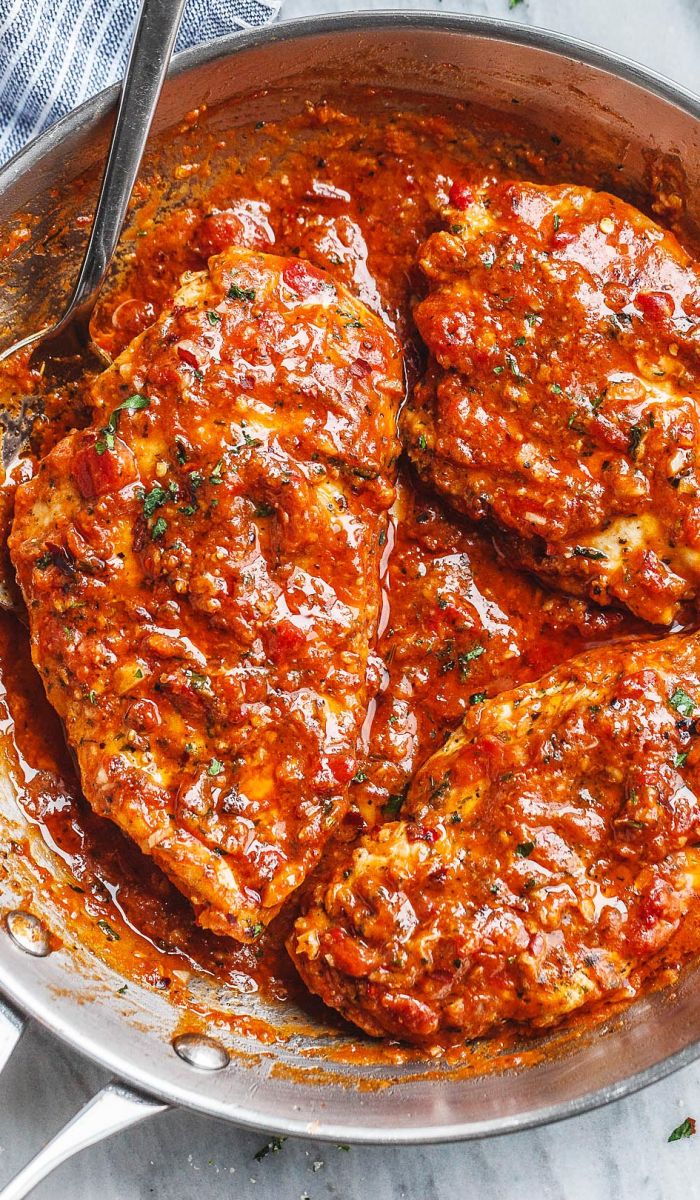 Pan-Seared Chicken Breasts in Pepper Parmesan Sauce