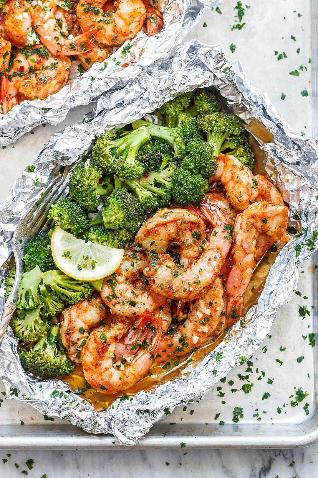 Baked Shrimp Broccoli in Foil Packs Recipe – How to Bake Shrimp in Foil
