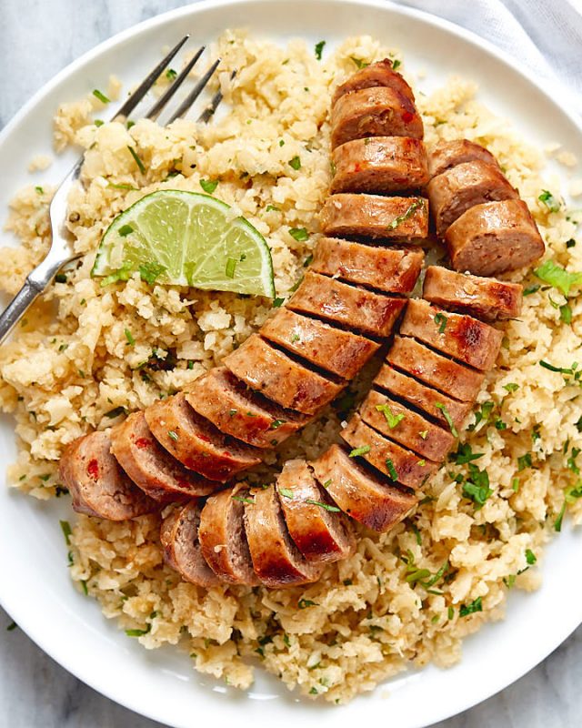 Italian Sausage with Cilantro Lime Cauliflower Rice - #recipe by #eatwell101 - https://www.eatwell101.com/sausage-cilantro-lime-cauliflower-rice-skillet-recipe